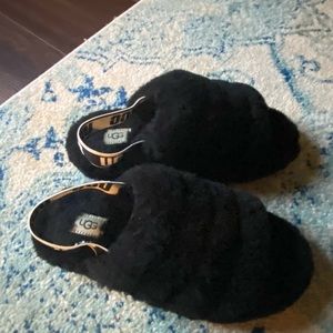 UGG Women's Fluff Yeah Slipper size 7